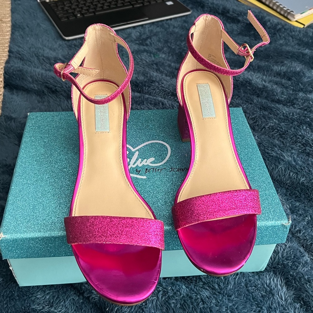 Fuchsia Pink Glitter Heels